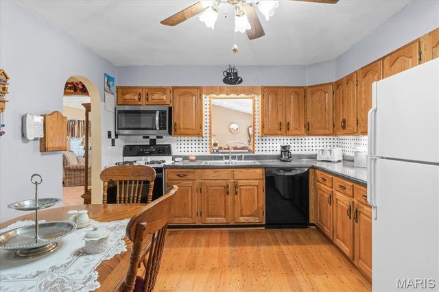 124 Cascade Drive, Belleville, IL 62223