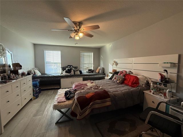 1874 Hickory Bluff Road, Kissimmee, FL 34744
