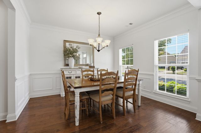 1017 Linden Isle Dr, Franklin, TN 37064