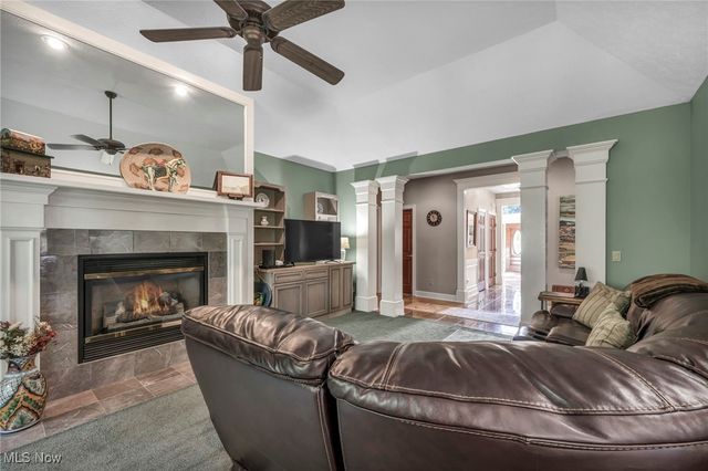 4310 Royal St George Drive, Avon, OH 44011