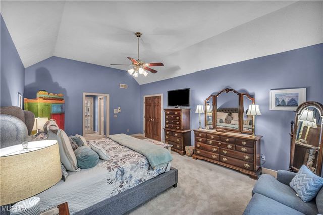 4310 Royal St George Drive, Avon, OH 44011