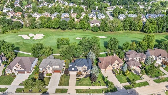 4310 Royal St George Drive, Avon, OH 44011