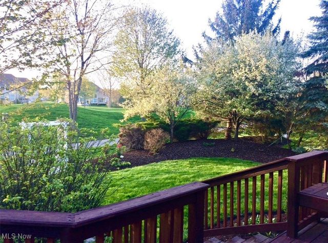 4310 Royal St George Drive, Avon, OH 44011