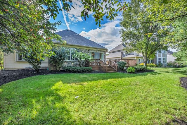 4310 Royal St George Drive, Avon, OH 44011