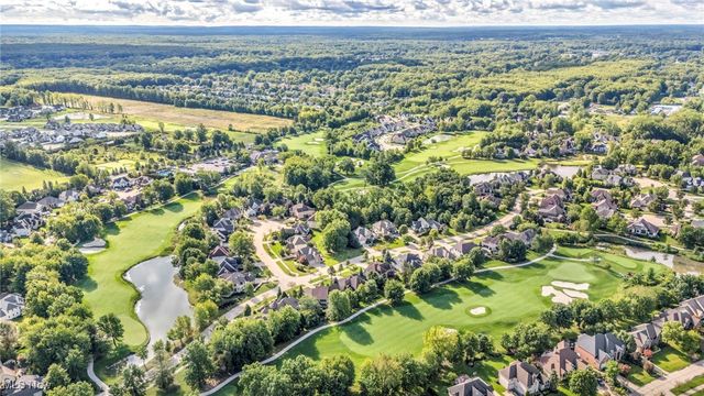 4310 Royal St George Drive, Avon, OH 44011