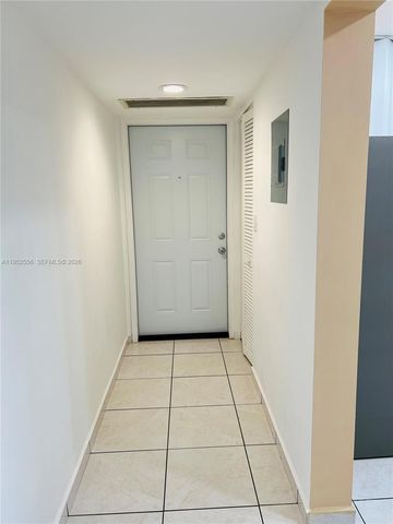 8000 Fairview Dr 310, Tamarac, FL 33321