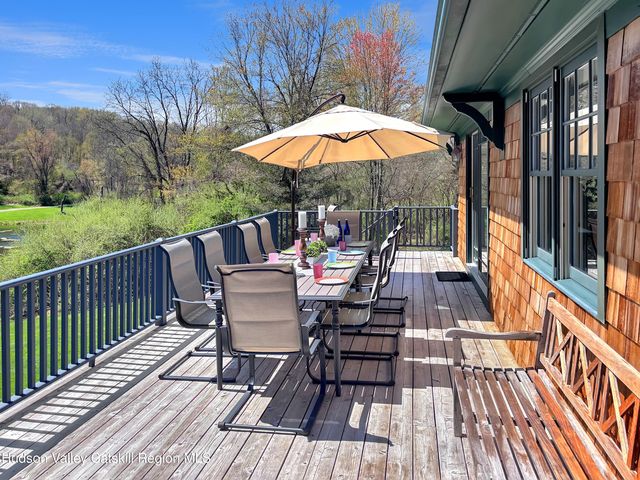 443 Taghkanic Road, Elizaville, NY 12523