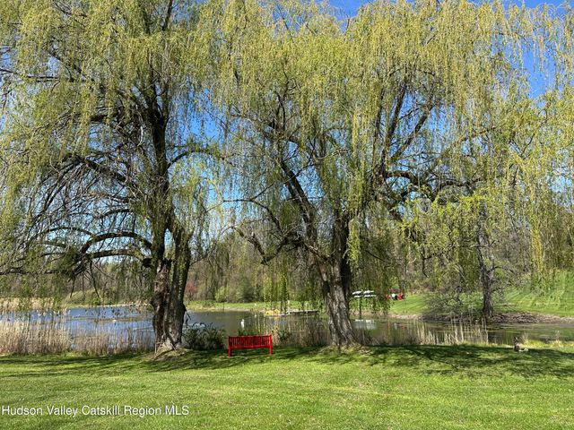 443 Taghkanic Road, Elizaville, NY 12523