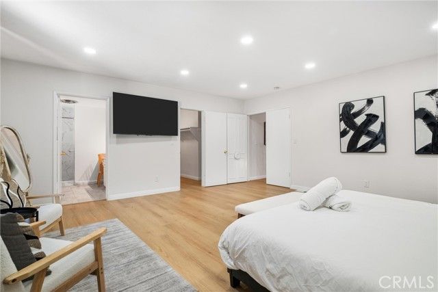 5400 Nagle Avenue, Sherman Oaks, CA 91401