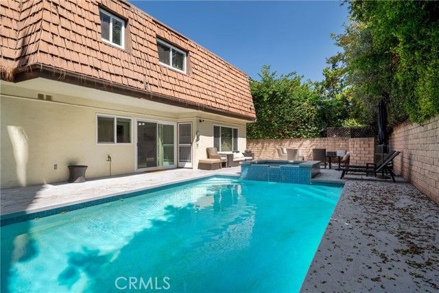 5400 Nagle Avenue, Sherman Oaks, CA 91401