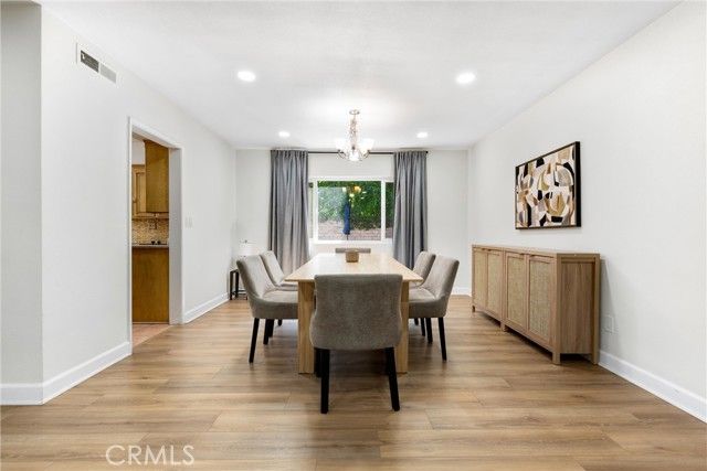 5400 Nagle Avenue, Sherman Oaks, CA 91401