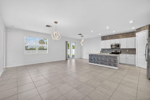 13275 NW Copper Creek Drive, Port St. Lucie, Port St Lucie, FL 34987