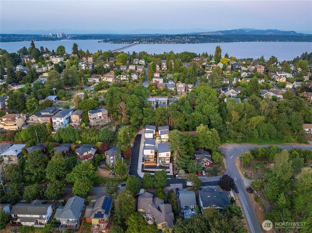 1804 28th Avenue S, Seattle, WA 98144