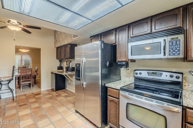 1222 E Louis Way, Tempe, AZ 85284