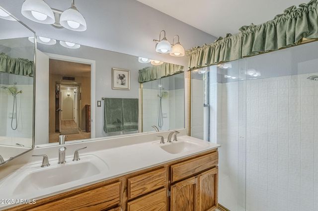 1222 E Louis Way, Tempe, AZ 85284