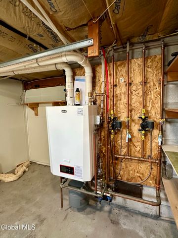 228 Brower Road, Palatine Bridge, NY 13428