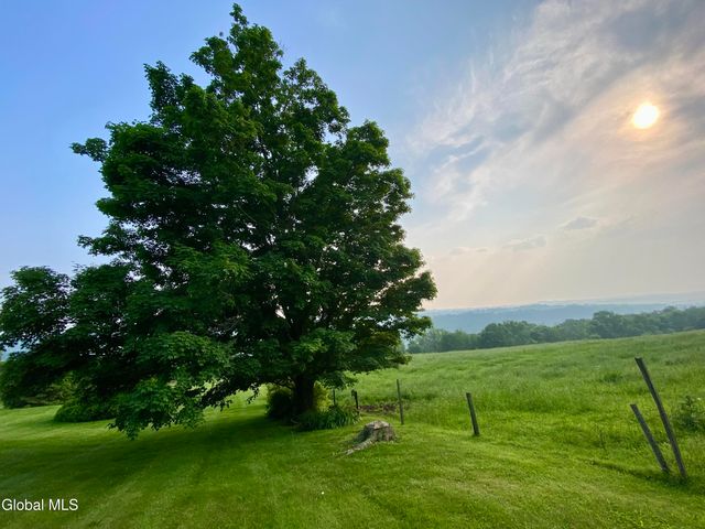 228 Brower Road, Palatine Bridge, NY 13428