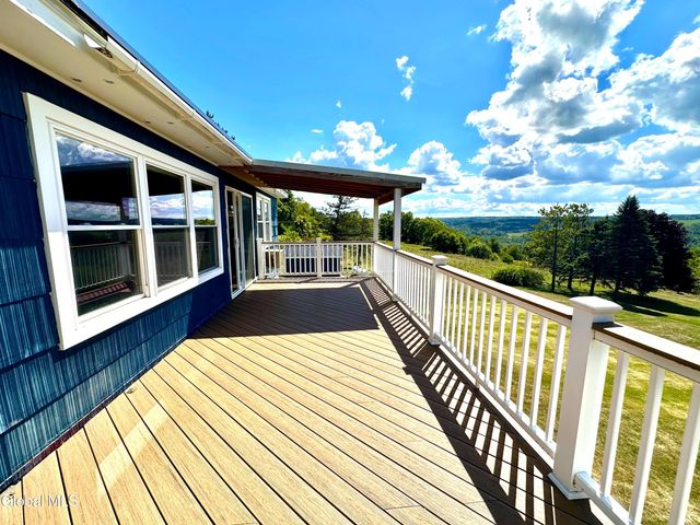 228 Brower Road, Palatine Bridge, NY 13428