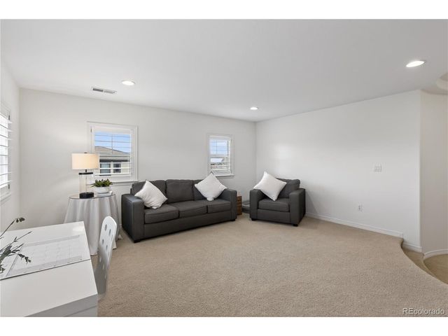 10663 Sundial Rim Rd, Highlands Ranch, CO 80126