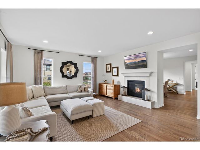 10663 Sundial Rim Rd, Highlands Ranch, CO 80126