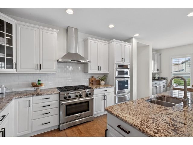 10663 Sundial Rim Rd, Highlands Ranch, CO 80126