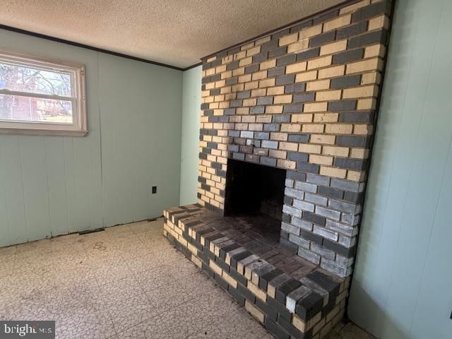 6203 LARWIN DR, Temple Hills, MD 20748