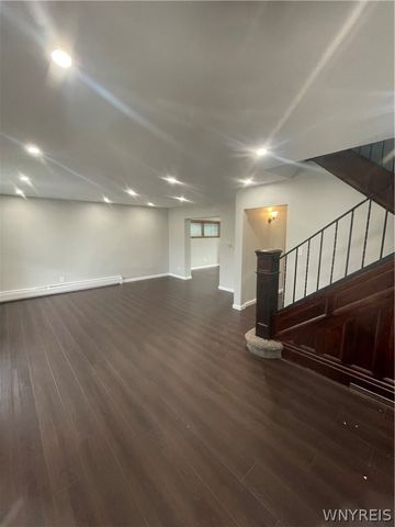 1275 Kenmore Ave Avenue, Tonawanda, NY 14217