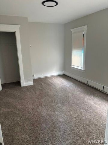 1275 Kenmore Ave Avenue, Tonawanda, NY 14217