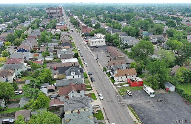 1275 Kenmore Ave Avenue, Tonawanda, NY 14217