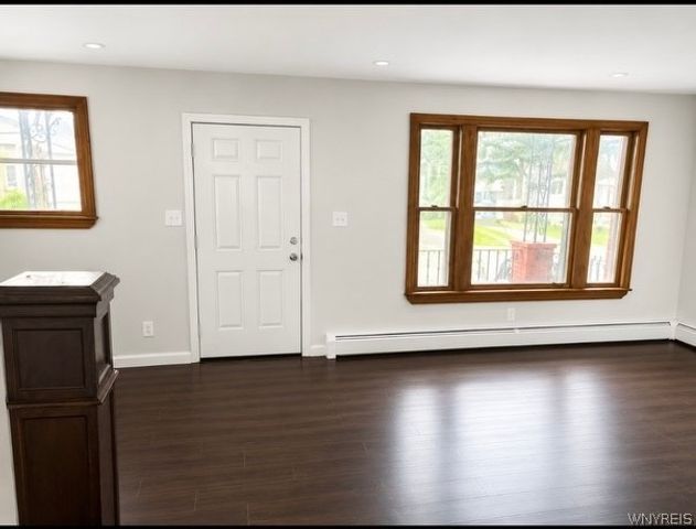 1275 Kenmore Ave Avenue, Tonawanda, NY 14217