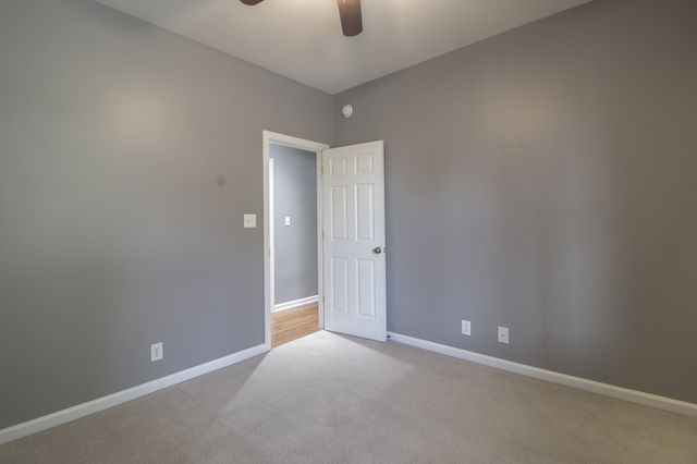 702 Mount Vernon Dr, Clarksville, TN 37043