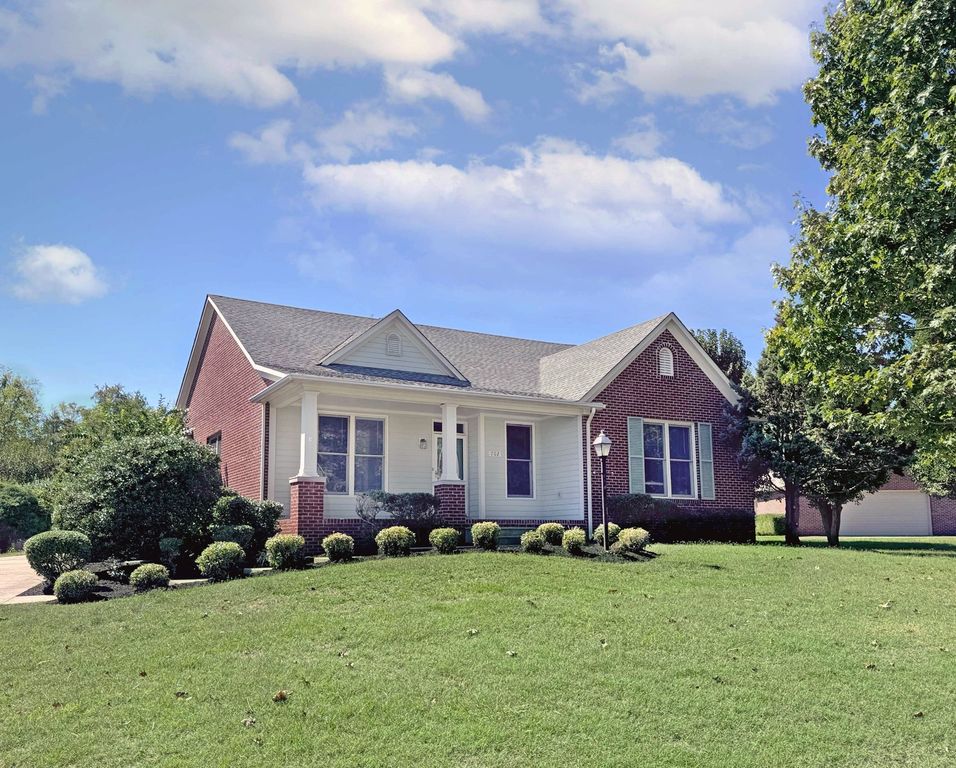 702 Mount Vernon Dr, Clarksville, TN 37043
