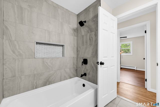 225 Stonecrest Drive, Bristol, CT 06010
