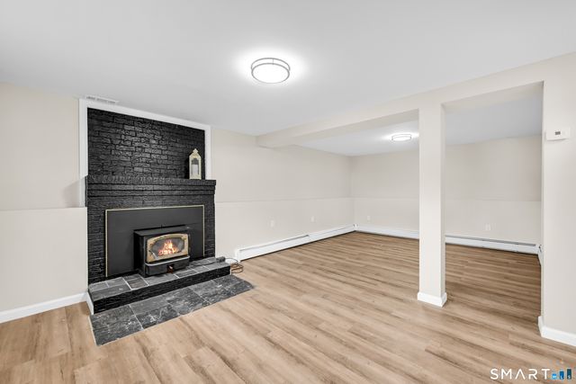 225 Stonecrest Drive, Bristol, CT 06010