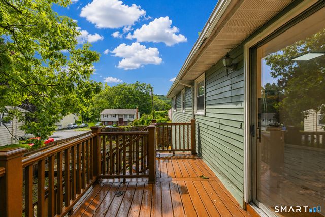 225 Stonecrest Drive, Bristol, CT 06010