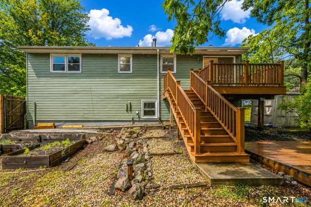 225 Stonecrest Drive, Bristol, CT 06010