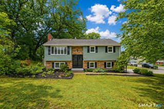 225 Stonecrest Drive, Bristol, CT 06010