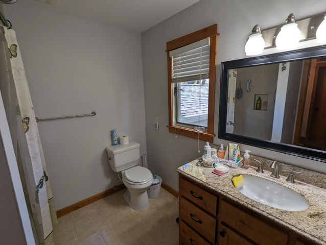 309 2nd Court SE, Grand Meadow, MN 55936