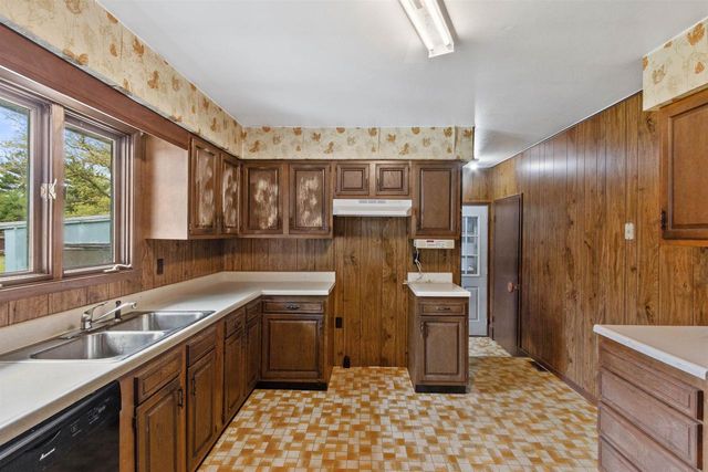 8130 52ND STREET SOUTH, Wisconsin Rapids, WI 54494