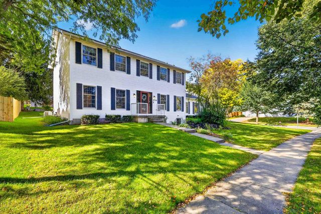 214 N High Point Road, Madison, WI 53717
