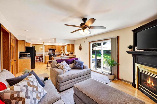 214 N High Point Road, Madison, WI 53717