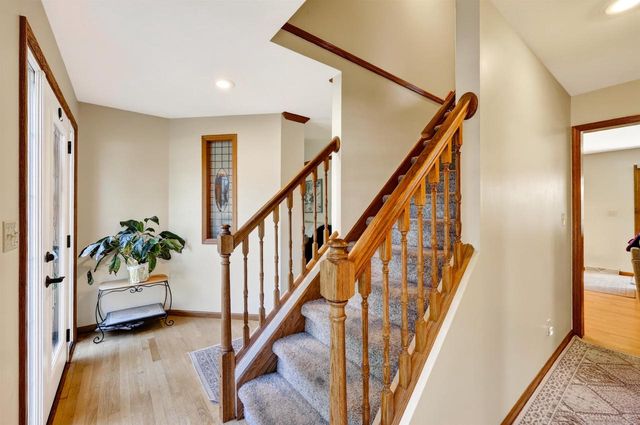214 N High Point Road, Madison, WI 53717