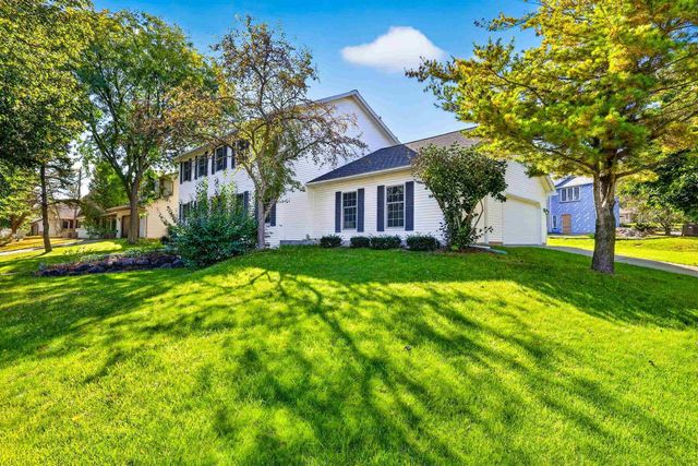 214 N High Point Road, Madison, WI 53717