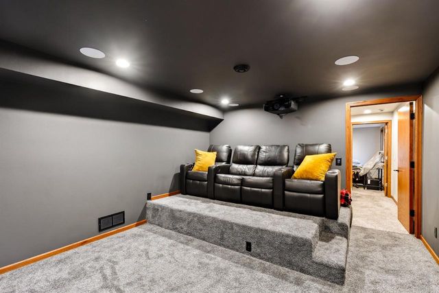 214 N High Point Road, Madison, WI 53717