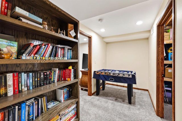 214 N High Point Road, Madison, WI 53717