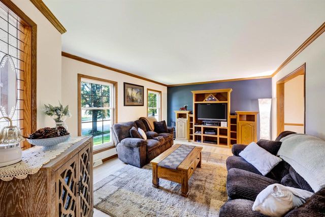 214 N High Point Road, Madison, WI 53717