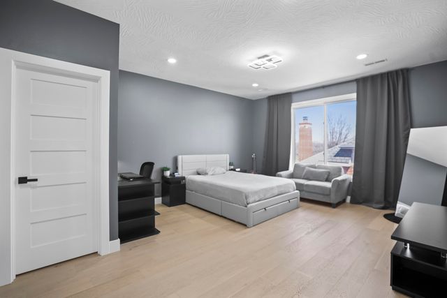 4212 Greenbriar Drive, Nixa, MO 65714