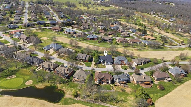 4212 Greenbriar Drive, Nixa, MO 65714