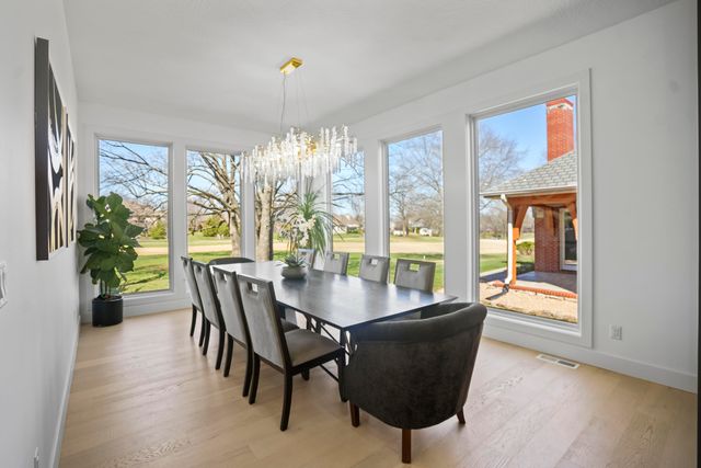 4212 Greenbriar Drive, Nixa, MO 65714