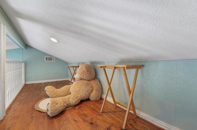 12 S Sandpiper Street, La Marque, TX 77568